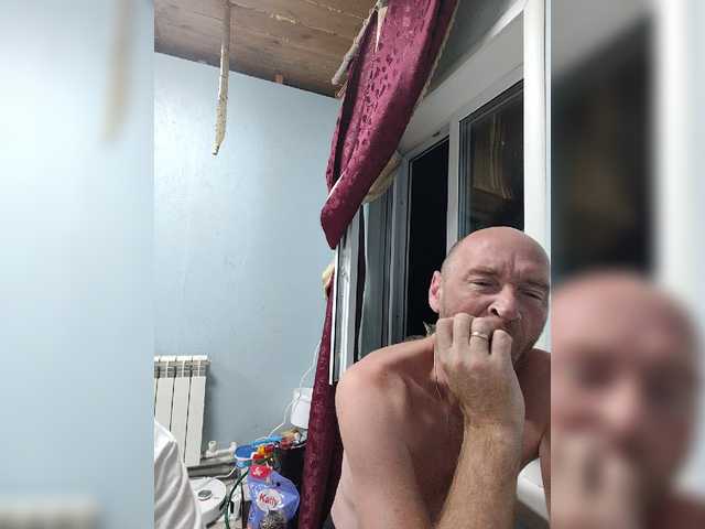 Innokentiy449 live webcam show