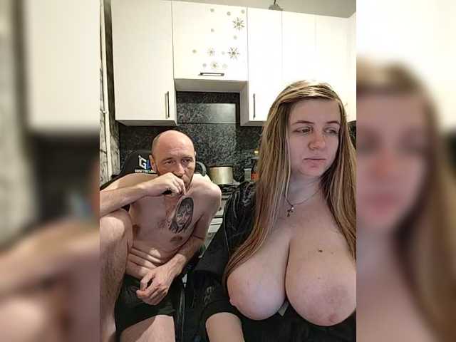 Innokentiy449's BongaCams show and profile