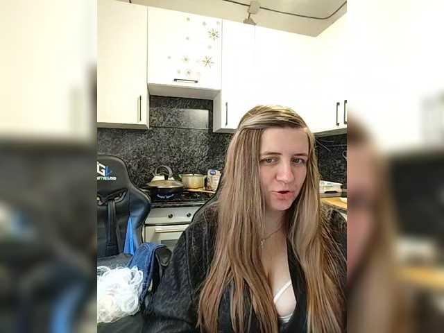 Innokentiy449's BongaCams show and profile