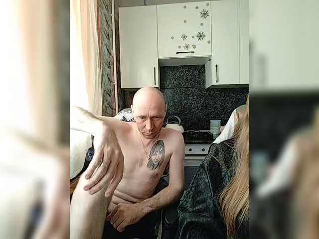 Innokentiy449's BongaCams show and profile