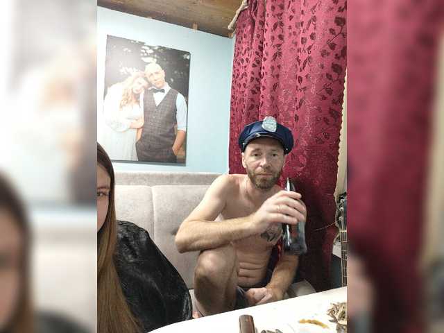 Innokentiy449 live cam on BongaCams