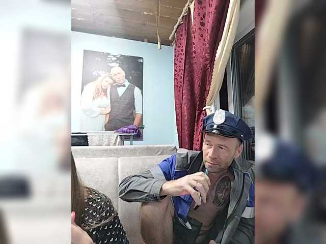 Innokentiy449 live cam on BongaCams