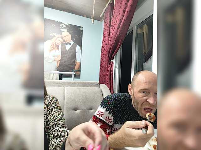 Innokentiy449 live cam on BongaCams