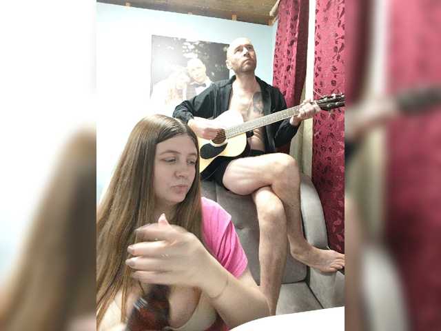 Innokentiy449 live cam on BongaCams