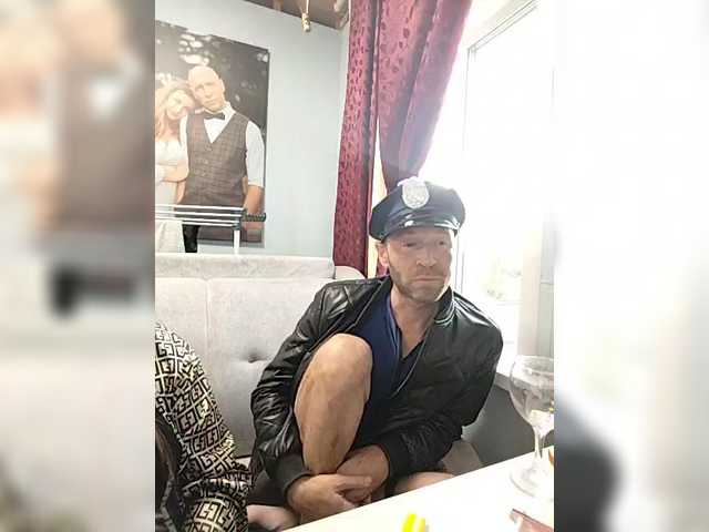Innokentiy449 live cam