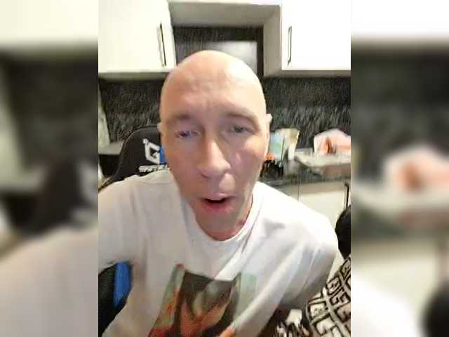 Innokentiy449's BongaCams profile