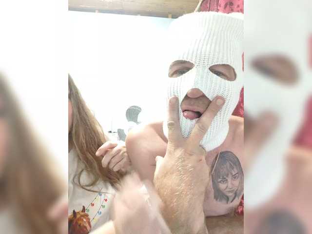 Innokentiy449 live cam on BongaCams