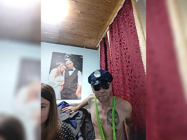 Innokentiy449 live cam on BongaCams