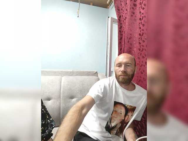 Innokentiy449 live cam on UnifiedCams