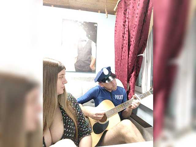 Innokentiy449 live cam on BongaCams