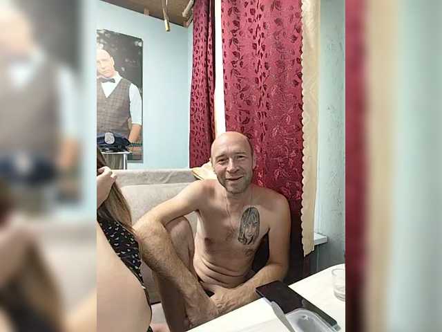 Innokentiy449 live cam on BongaCams