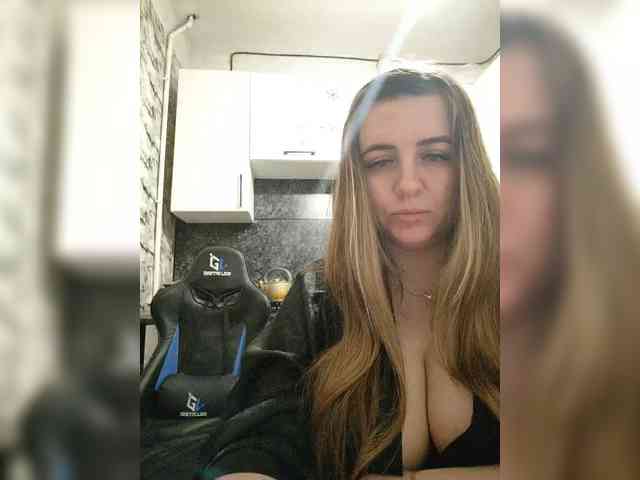 KeshVi777a webcam