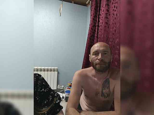 Innokentiy449 Sex Cam Show