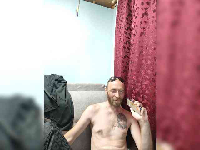 Innokentiy449 Sex Cam Show