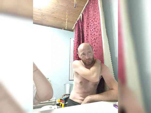 Innokentiy449 Sex Cam Show