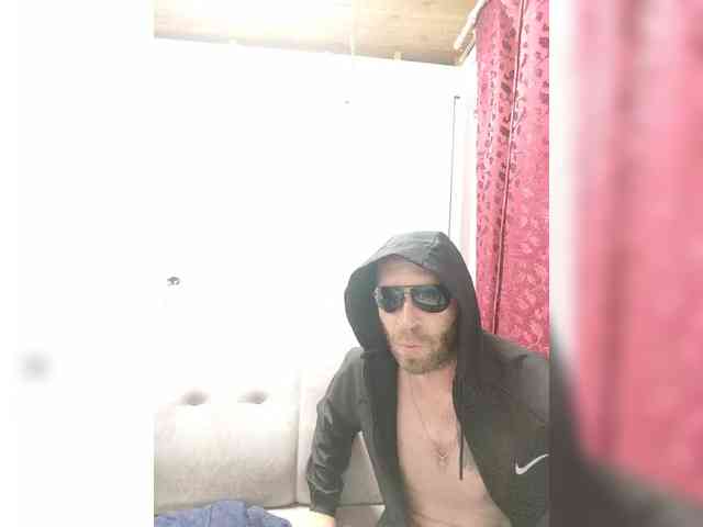 KeshVi777a webcam