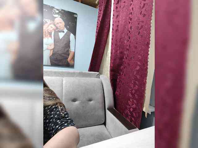 Innokentiy449 live couple cam on bongacams