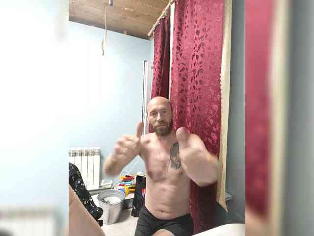 Innokentiy449 Sex Cam Show