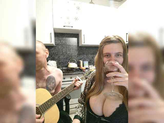 Innokentiy449 Live Webcam on BongaCams