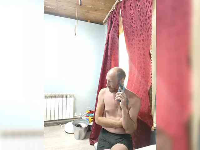 Innokentiy449 Sex Cam Show
