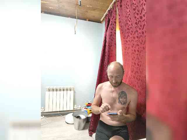 Innokentiy449 Sex Cam Show