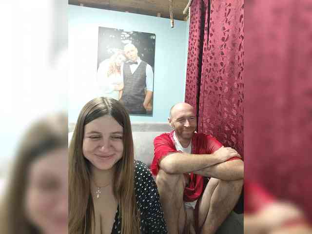 Innokentiy449 live couple cam on bongacams