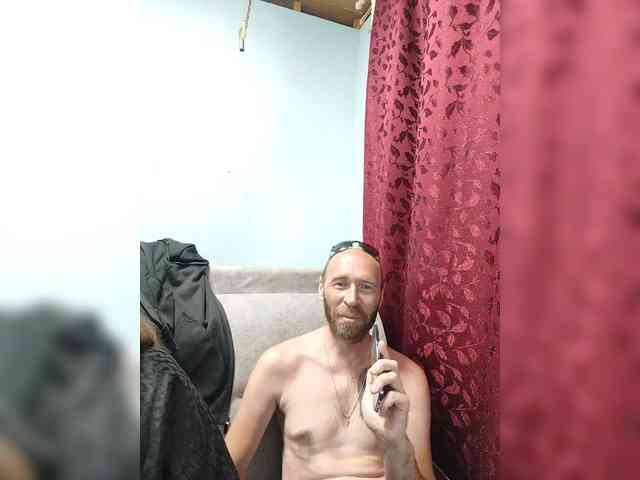 Innokentiy449 Sex Cam Show