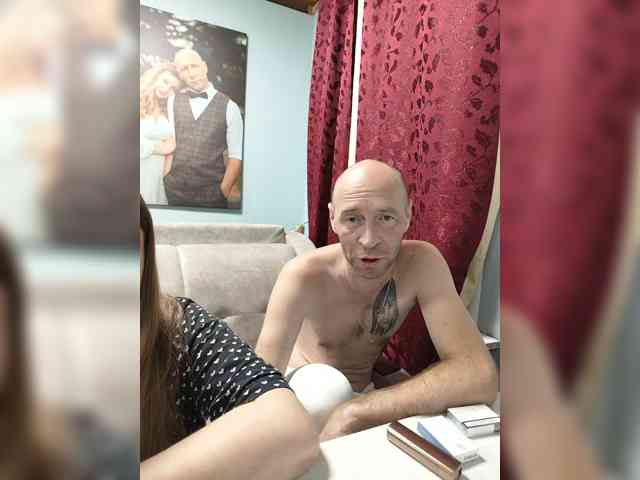 Innokentiy449 Live Webcam on BongaCams