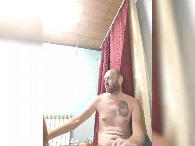 Innokentiy449 Sex Cam Show