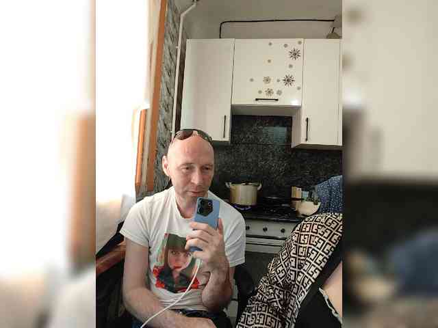 KeshVi777a webcam