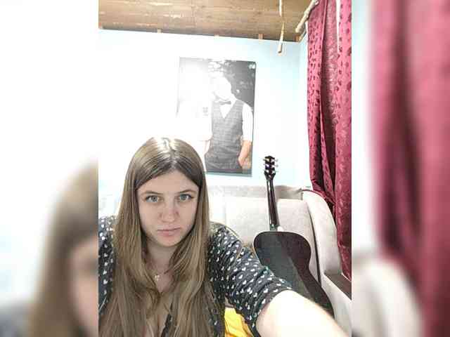 KeshVi777a webcam