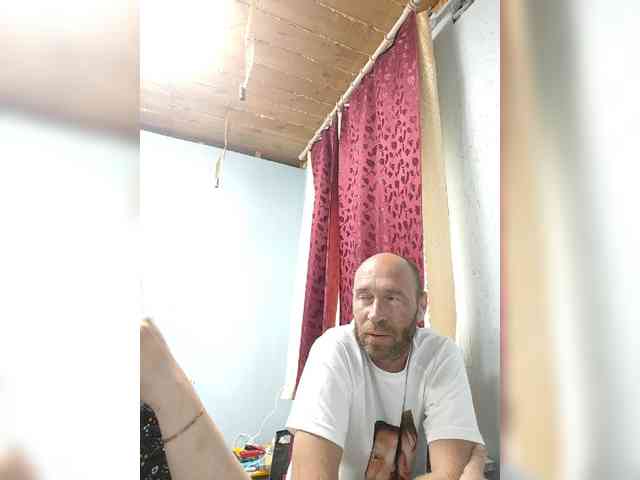 Innokentiy449 Sex Cam Show