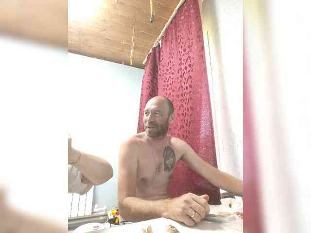 Innokentiy449 Sex Cam Show