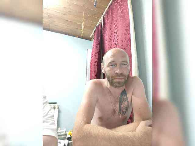 Innokentiy449 Sex Cam Show