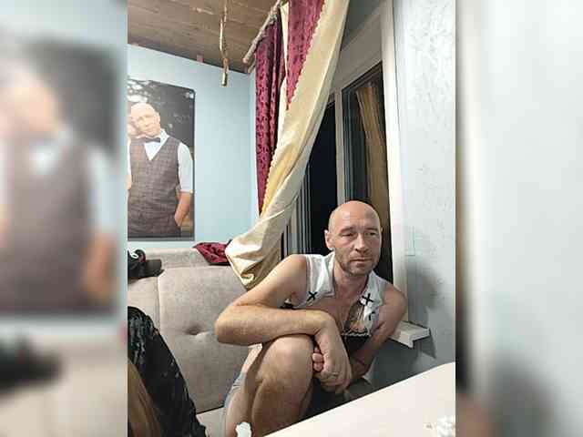 KeshVi777a webcam