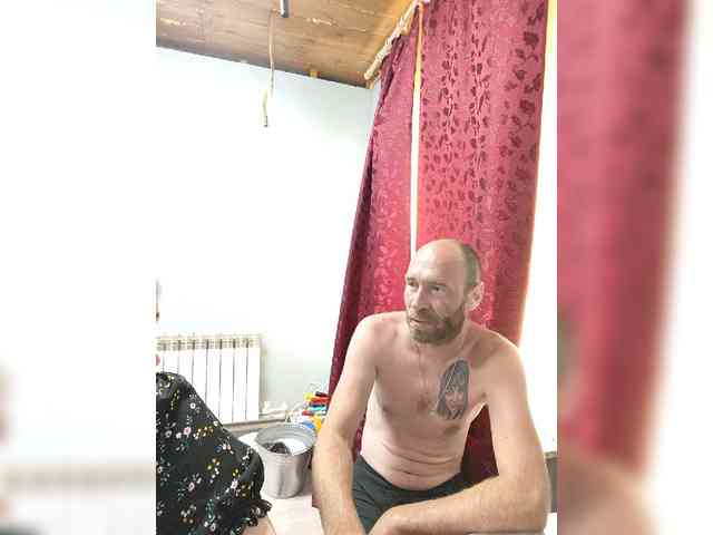 Innokentiy449 Sex Cam Show