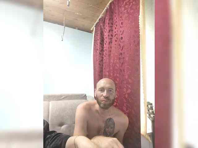 Innokentiy449 Sex Cam Show