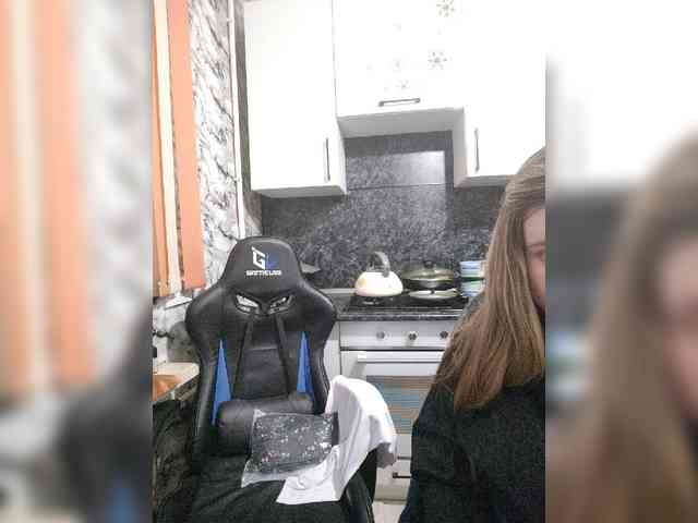 KeshVi777a webcam