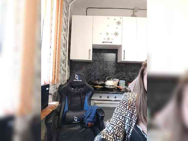 KeshVi777a webcam