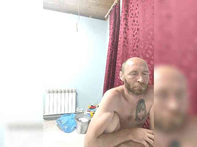 Innokentiy449 Sex Cam Show