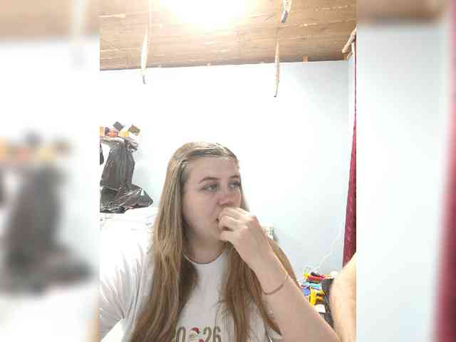 KeshVi777a webcam