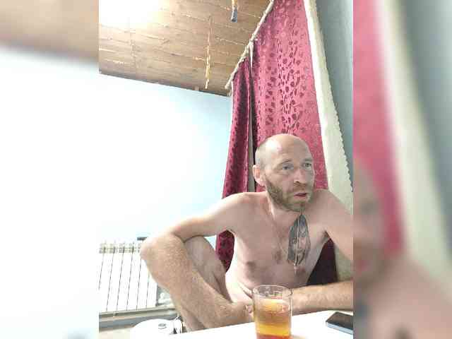 Innokentiy449 Sex Cam Show