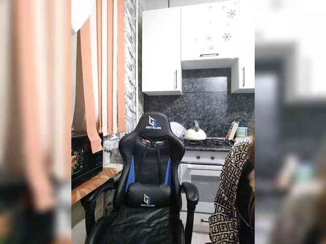 KeshVi777a webcam