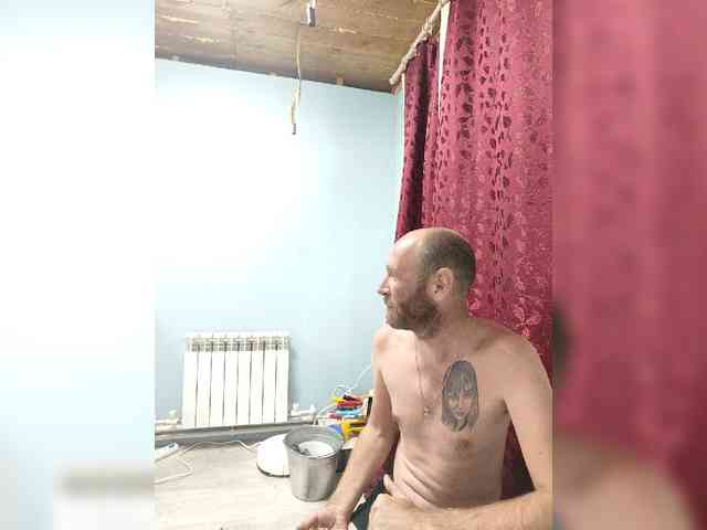 Innokentiy449 Sex Cam Show