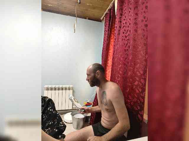 Innokentiy449 Sex Cam Show