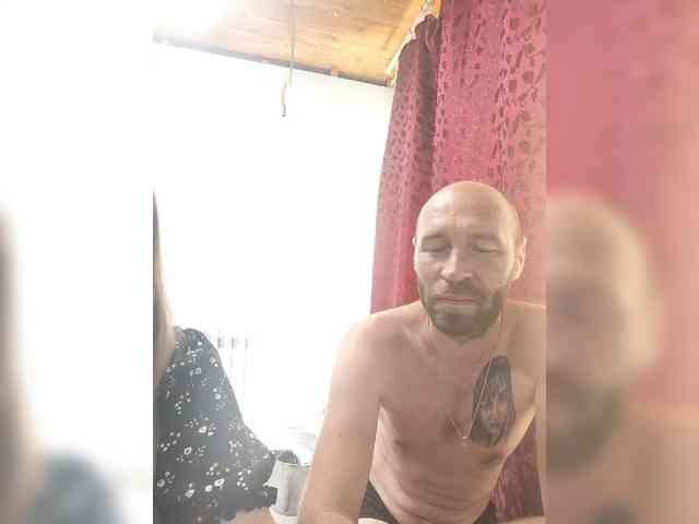 Innokentiy449 Sex Cam Show