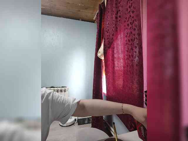 KeshVi777a webcam