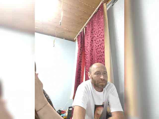 Innokentiy449 Sex Cam Show