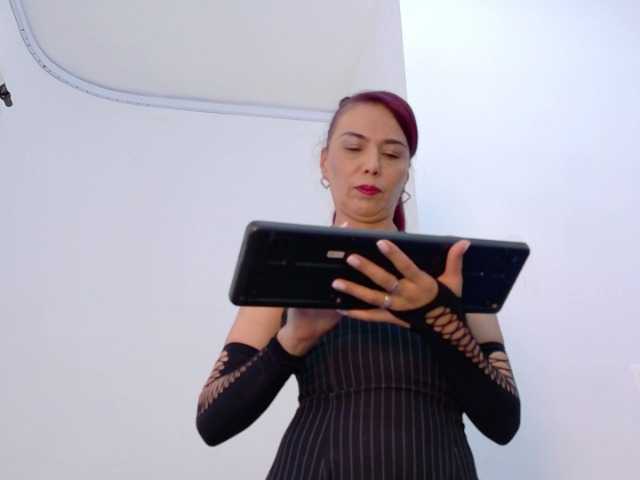 Karla-stone1 Cam en directo en BongaCams