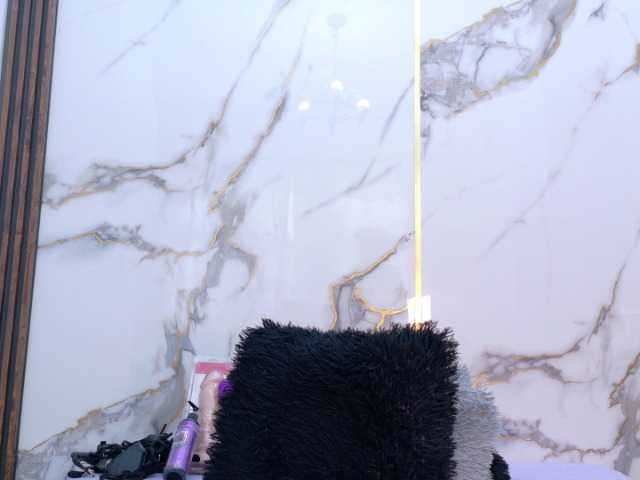 Karla-stone1 live cam on BongaCams
